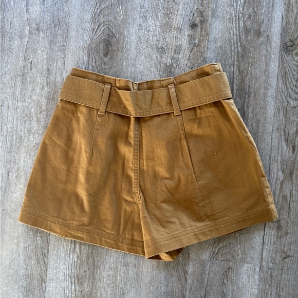 TLGA Self Trouser High Rise Shorts with Belt - Picture 5 of 6